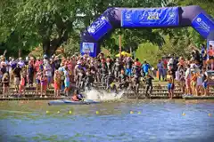 Tandilenses en el Triatlón de Azul