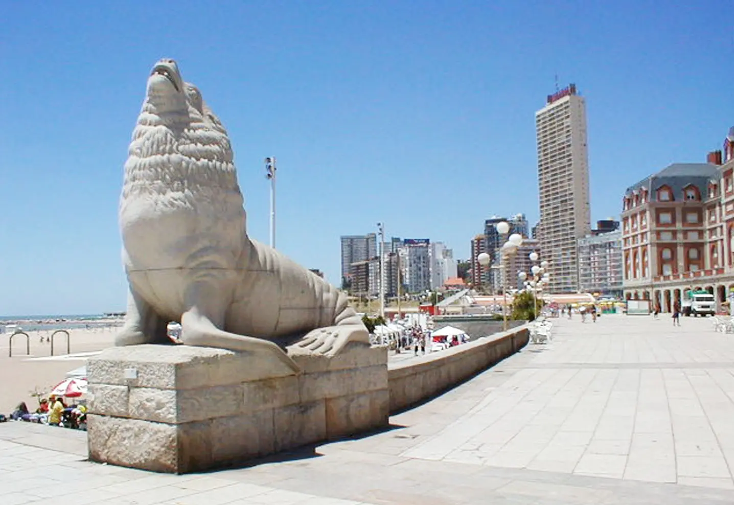 Mar del Plata: Hubo casi 230.000 turistas en el último fin de semana de 2018