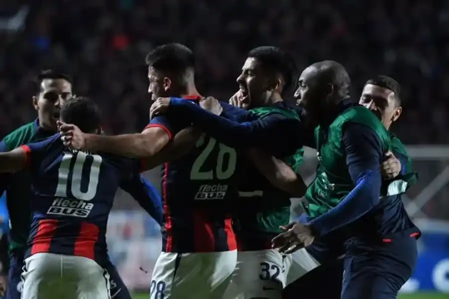 Triunfo de San Lorenzo y caída de Estudiantes LP