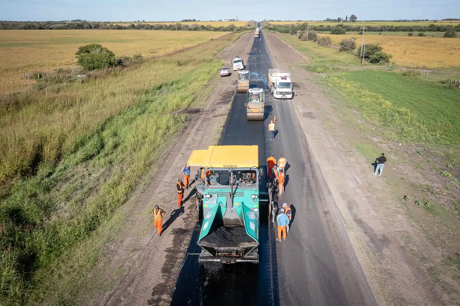 Avanza la rehabilitación de la Ruta Provincial 32 en el departamento Paraná