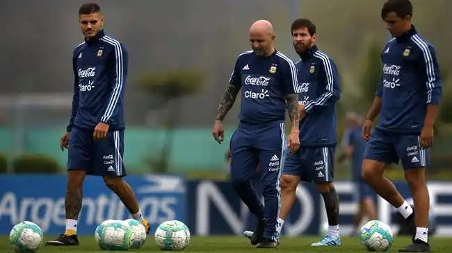 Sampaoli apuesta fuerte a Messi, Dybala e Icardi como titulares
