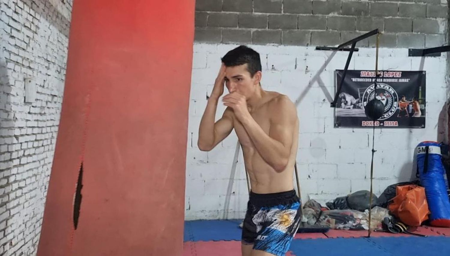 El destacado deportista se subirá al ring por el sueño de coronarse campeón mundial