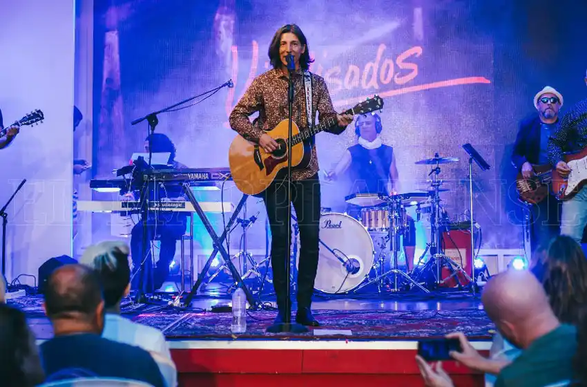 “Respetamos mucho la esencia de Virus”