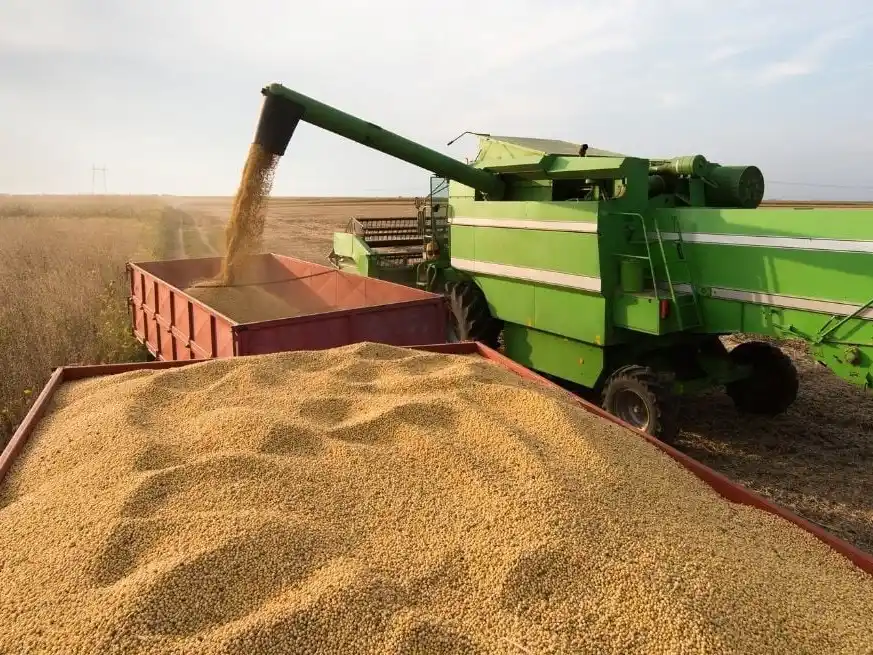 “La única forma de que el país salga adelante es con más producción agropecuaria. Quien ha dinamizado la economía, siempre ha sido el campo”, concluyó Pujato.
