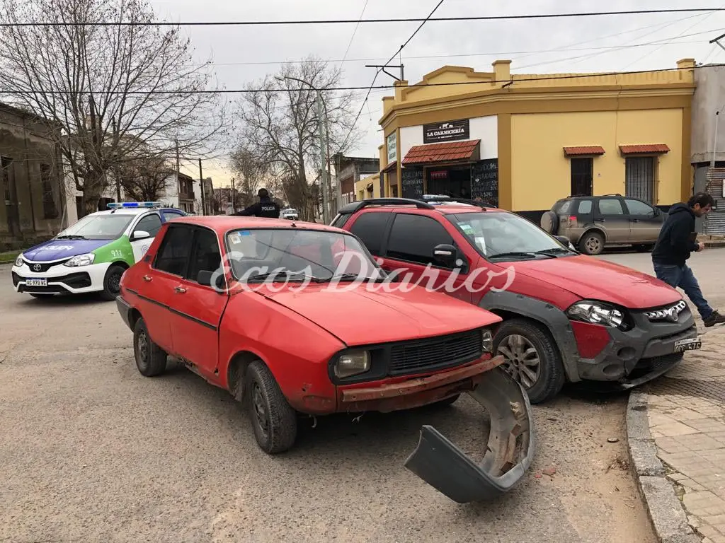 Choque sin heridos en 64 y 51