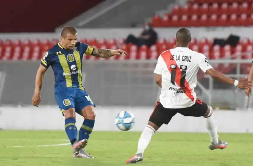 Vecchio: «El Kily me dio un rol en el equipo que me hace sentir muy importante»