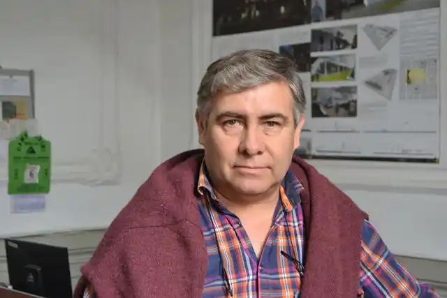 Raúl Berón dio cuenta de las obras en las escuelas del Departamento 