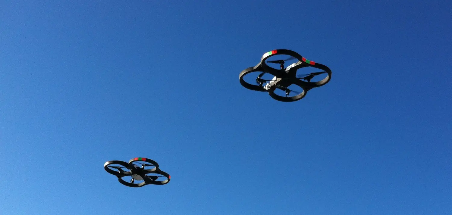 Naufragio en Brasil: Evalúan sumar drones a la búsqueda