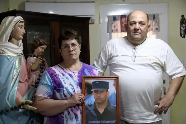 “La Policía se cubrió con la muerte de mi hijo y nosotros nos sentimos defraudados”