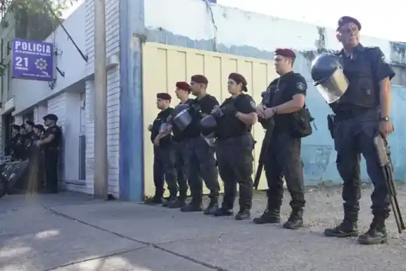 Fuga masiva en la seccional 21ª de barrio Las Delicias: escaparon 25 presos y 9 fueron recapturados