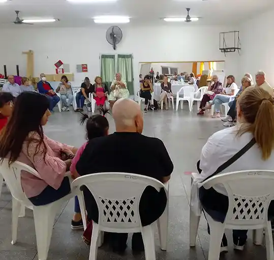 Primer encuentro de “Acompañamiento a pacientes oncológicos, familiares y amigos”