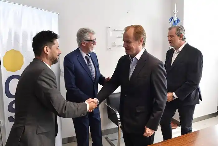 Licitan obras para  el aeropuerto de  Paraná que amplían su utilidad a 20 años