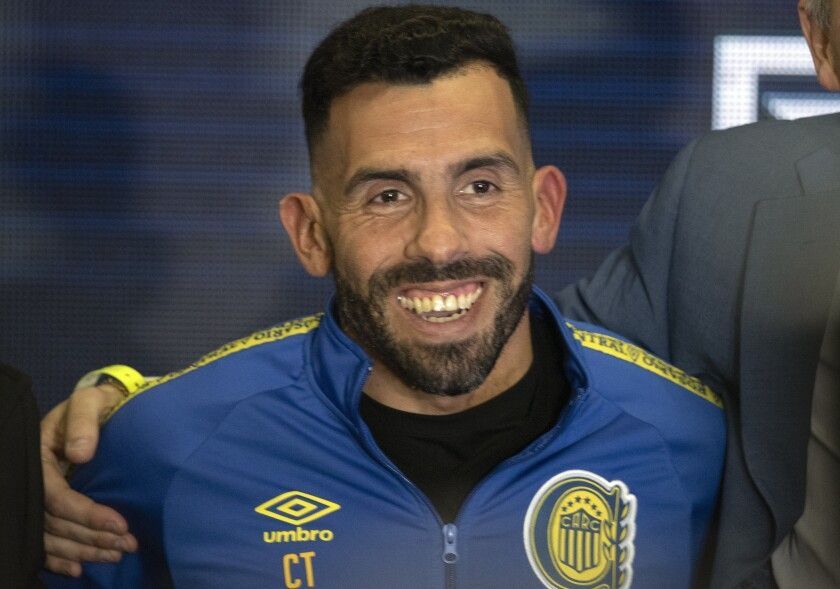 “Vamos por el buen camino”: Tevez analizó el triunfo de Central ante Newell’s