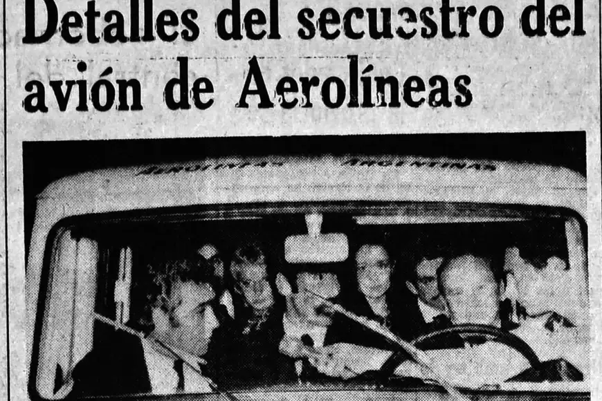 pánico y terror en el aire por el avión que aterrizó en la región - 2