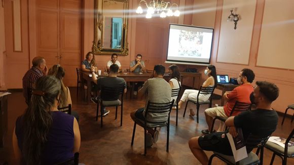 Comerciantes y Gobierno comenzaron a dialogar para la Peatonal del Verano en el centro