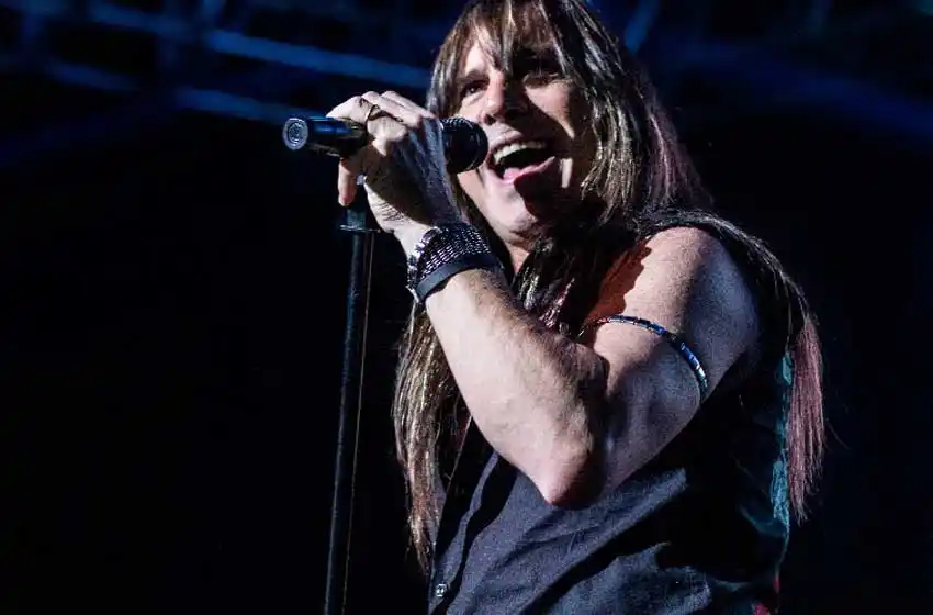 Adrián Barilari presenta “Canciones Doradas” en Espacio Clarín