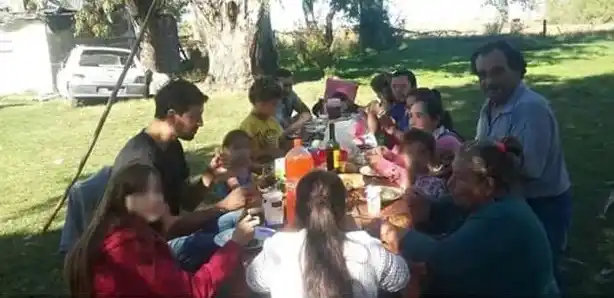 Ameghino: El hijo del Intendente violó la cuarentena, comió asado con amigos, lo notificó la Policía y pidió disculpas