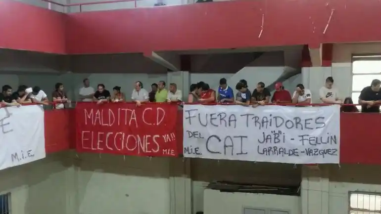 Independiente: Nuevos hechos de violencia en la asamblea