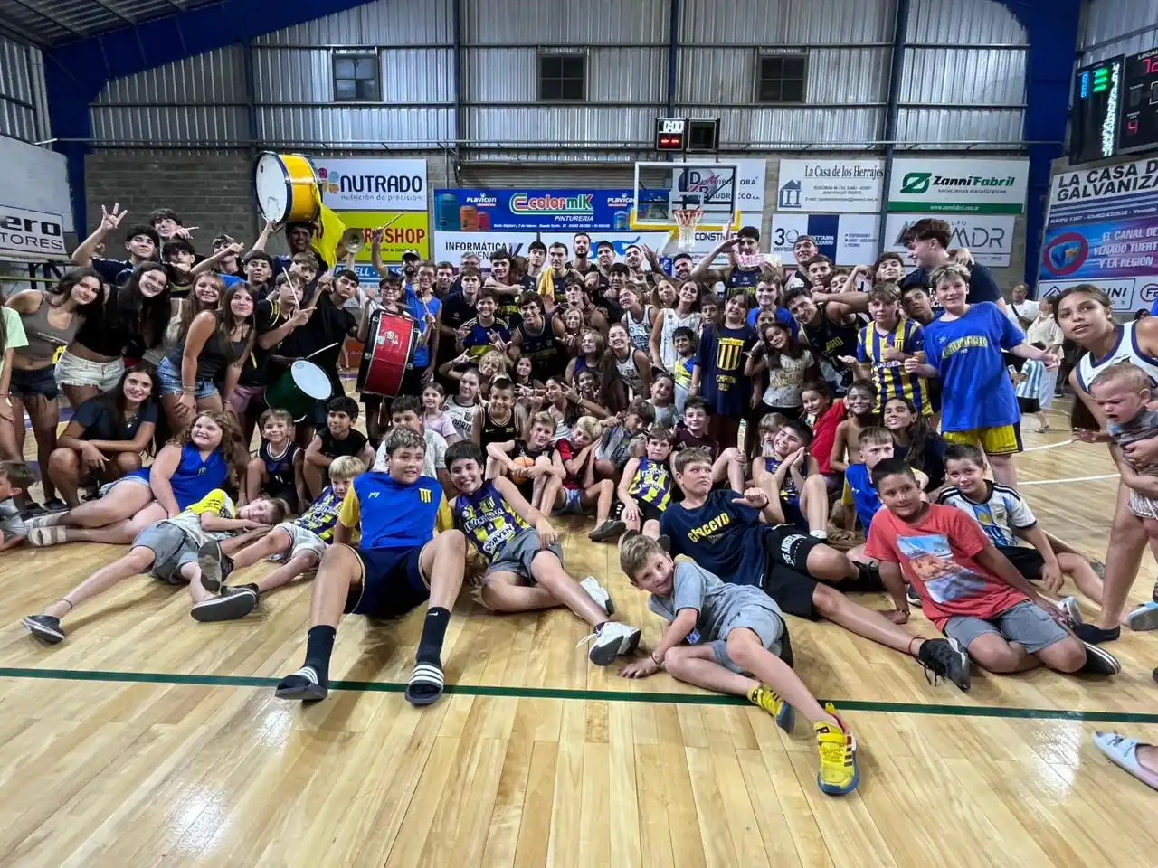 La Fiebre sigue estirando su invicto en el “Mateo Migliore”. Foto: Fabián Gallego