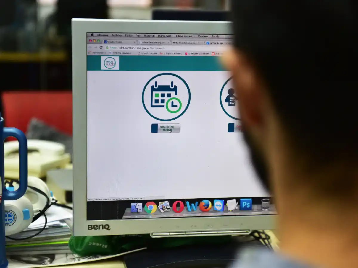 Ya se pueden solicitar turnos para el Registro Civil vía web      