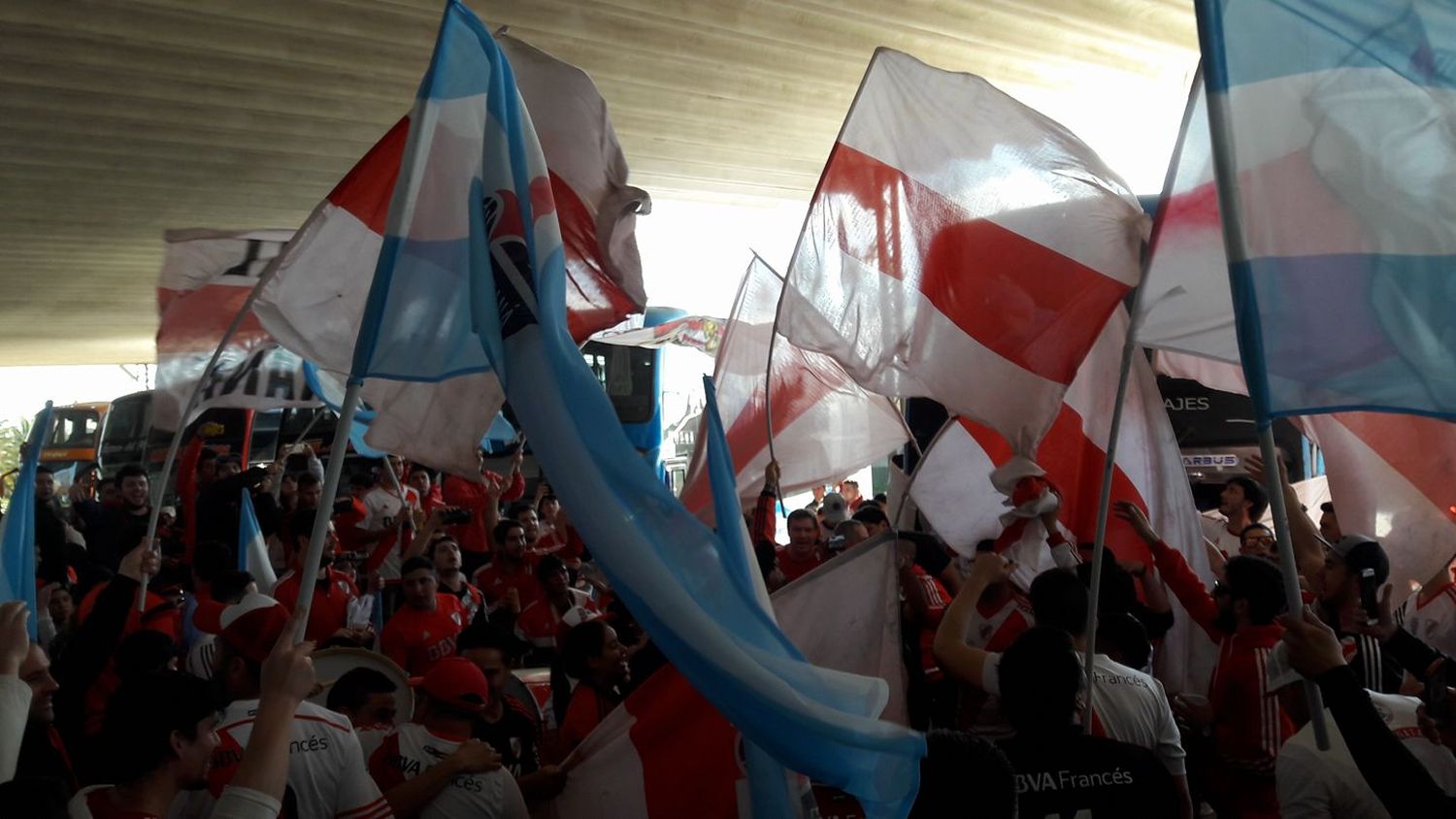 Si gana River, los festejos no se harán en la plaza