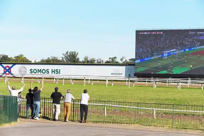 Dos pasiones en pantalla gigante