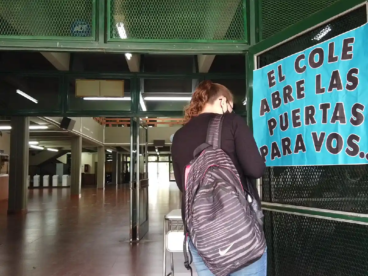 Inició el programa Acompañar para que estudiantes recuperen el vínculo con la escuela