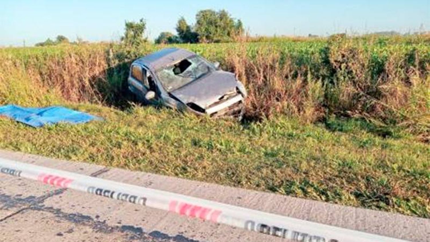 Una pareja perdió la vida tras violento vuelco sobre Ruta 11