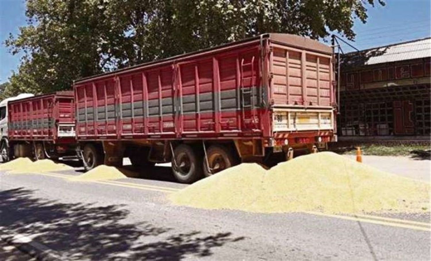 El conflicto de los camioneros se agravó y afecta la carga de buques
