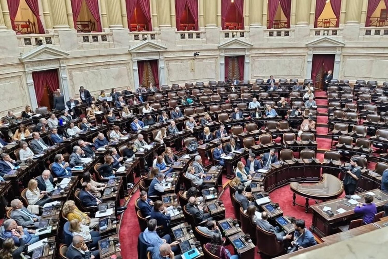 Diputados dio luz verde al proyecto que declara a la educación como servicio esencial