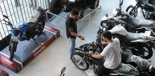 Crece 19% la venta de motos usadas en octubre
