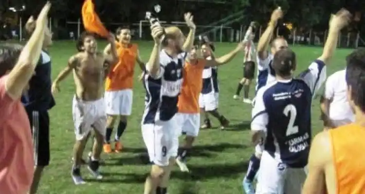 Fútbol: Sportivo finalista