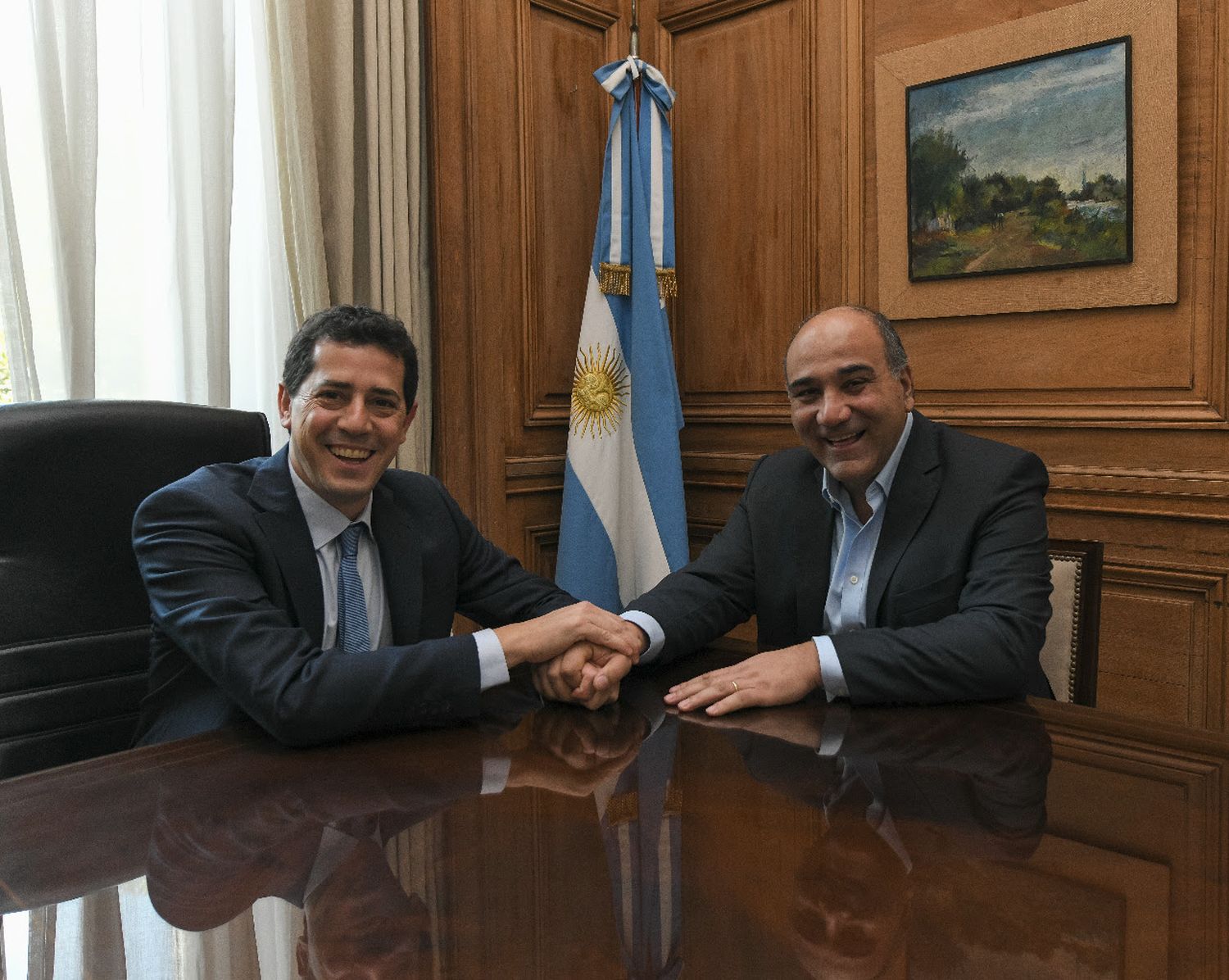 Wado recibió a Manzur y viajó a la asunción de Perotti y Bordet