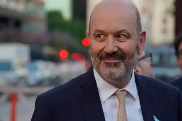 Sturzenegger avanza con la reforma del Estado y prepara un decreto para eliminar 60 organismos