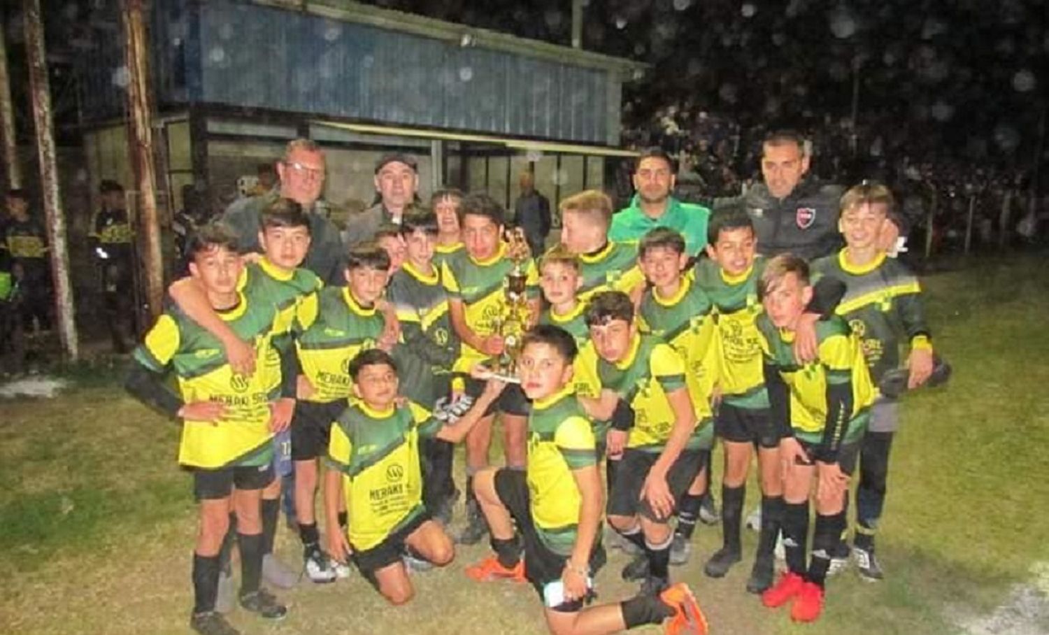 La 2010 de Defensores de La Costa levantó la copa