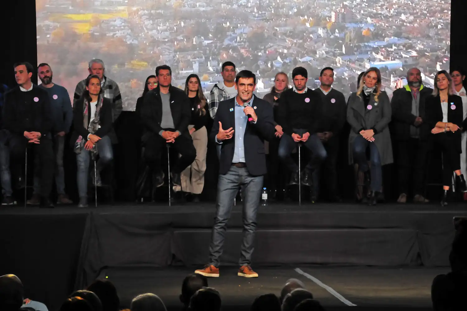 Rogelio Iparraguirre cerró el acto con un extenso discurso en el que repasó los logros alcanzados.