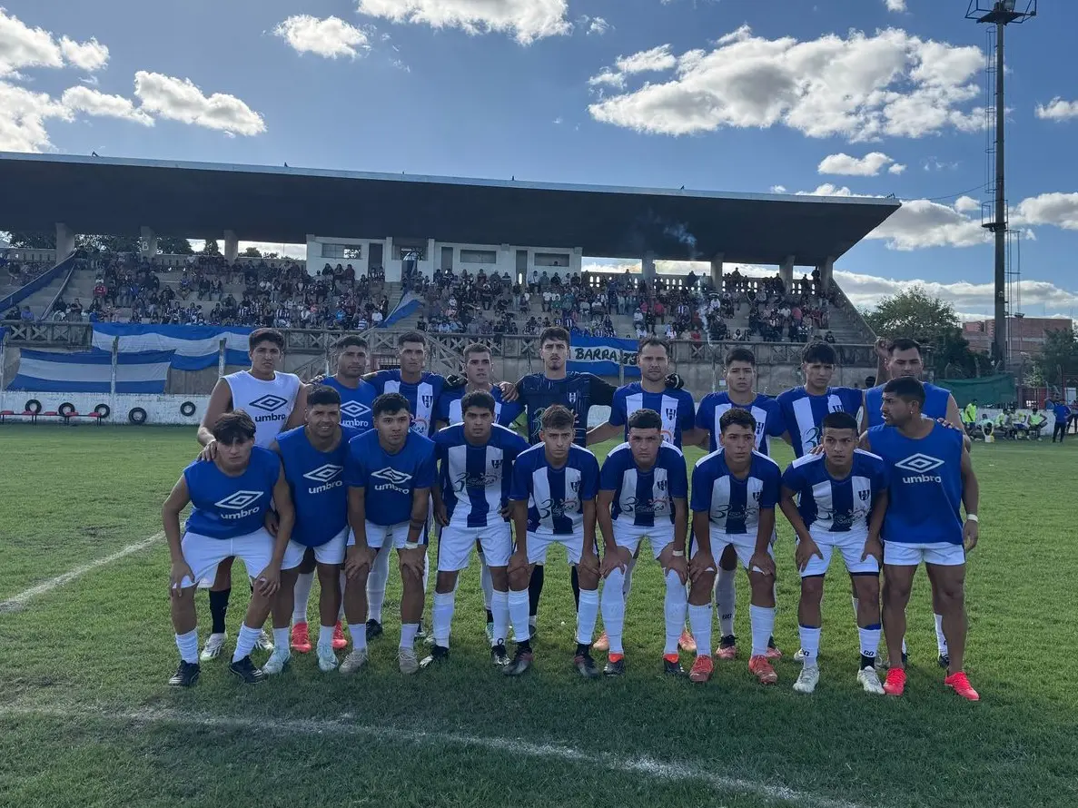 Agricultores igualó en la ida de los octavos de final de la Copa de Clubes.