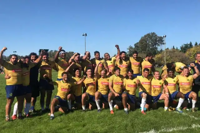 Insólito: Argentina XV le ganaba por 33 a 3 a Brasil, se relajó y terminó perdiendo