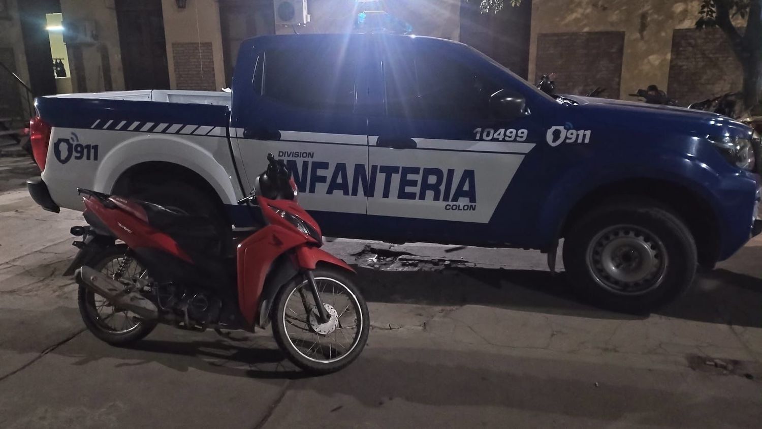 La motocicleta retenida por la Policía.