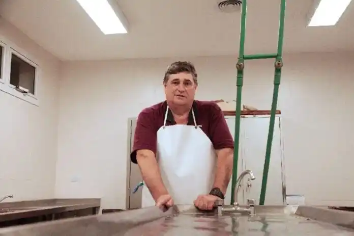 Mario Vignolo cierra una etapa tras 36 años de compromiso médico. (Fotos del Archivo de LVSJ)