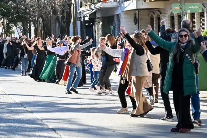 Aniversario de Chascomús: más de 160 artistas locales serán protagonistas de la celebración