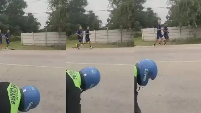 “¡Eh, Masche!” y pum: venía en moto y chocó por saludarlo a Javier Mascherano