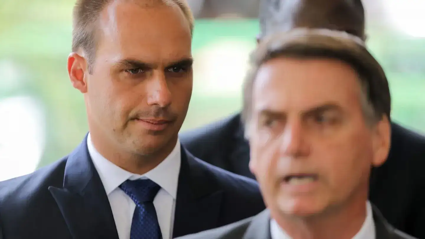 Brasil: condenaron a Eduardo Bolsonaro a más de cuatro años de prisión