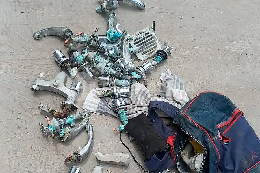 Ingresó a un hotel abandonado en Rafaela y robó más de 30 canillas: seguirá en prisión preventiva