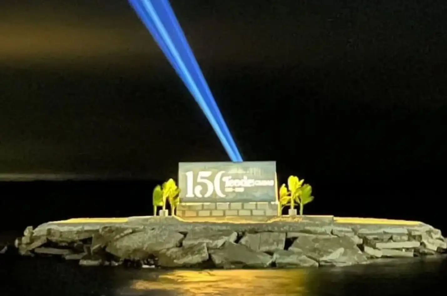El monumento del 150° inaugurado tras los festejos. Foto: Gentileza.