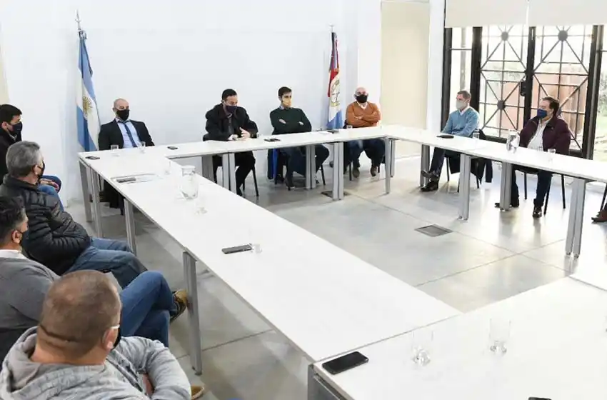 Más de 20 gremios manifestaron su apoyo a la adhesión de Santa Fe a la Ley de ART