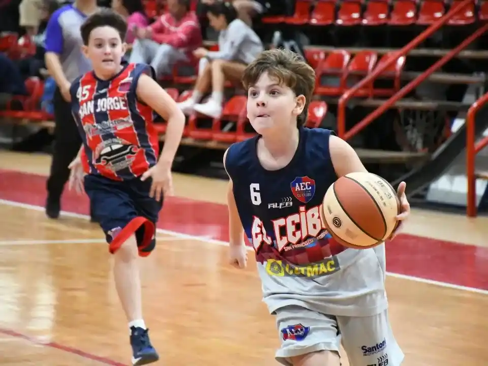 Se jugó una nueva fecha del Morterense. (Foto: Prensa El Ceibo)