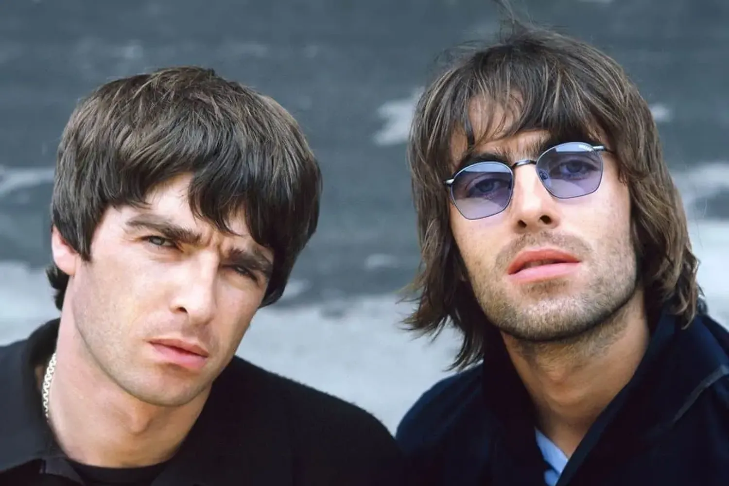 Oasis regresará a los escenarios el año que viene con una importante gira mundial.