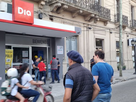 Derrumbe en el Día%: sigue la evaluación de los daños y reparaciones