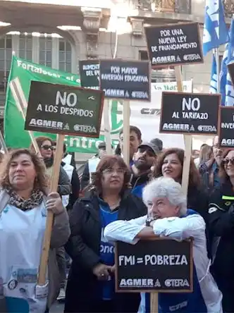 Fuertes críticas al FMI en la marcha docente que hoy llega a Plaza de Mayo